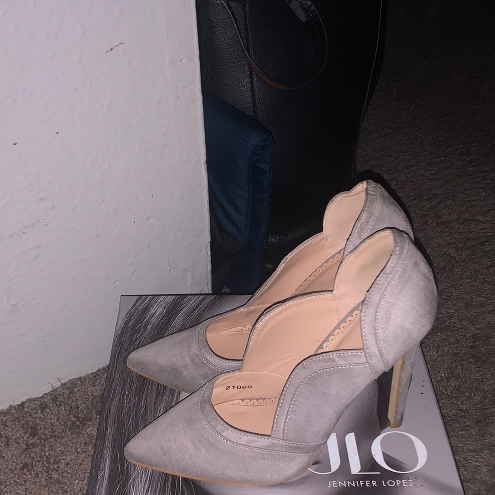 J. Garcia Elegant Gray Women's Heels - Picture 7 of 8